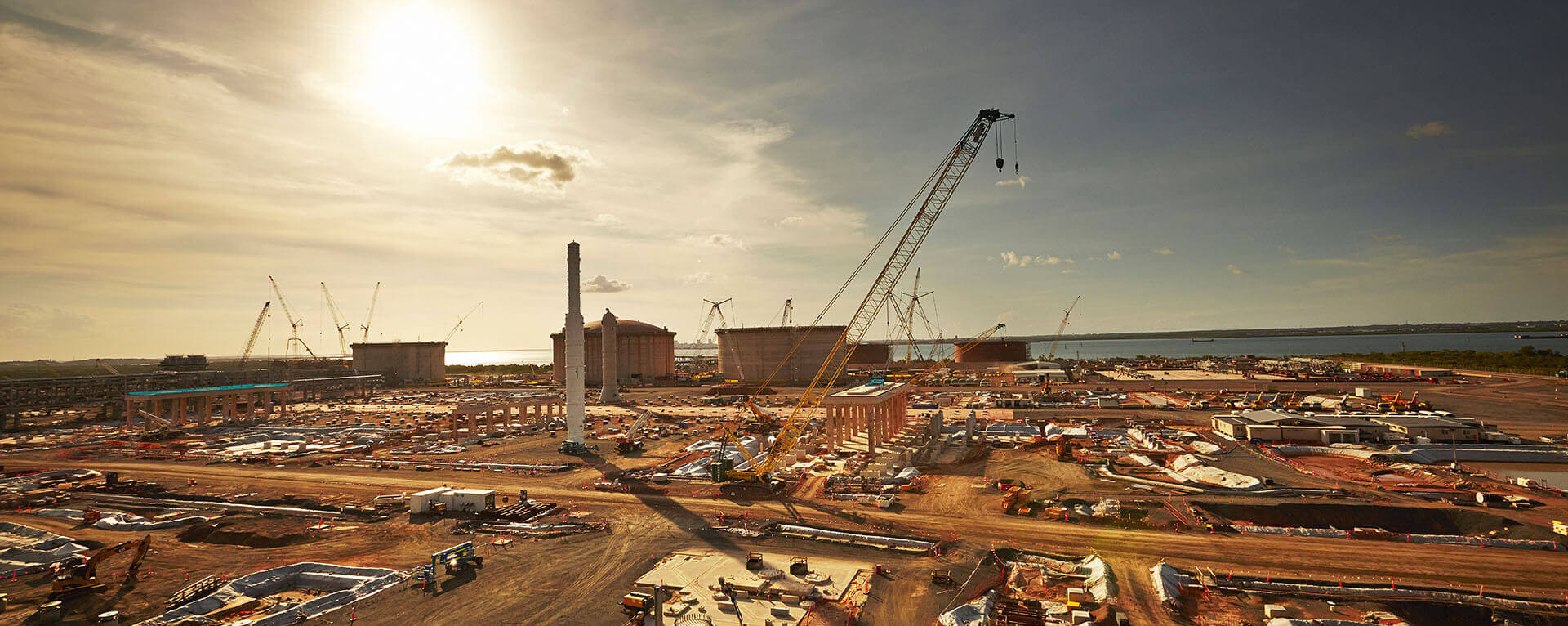 مبنى إداري حديث